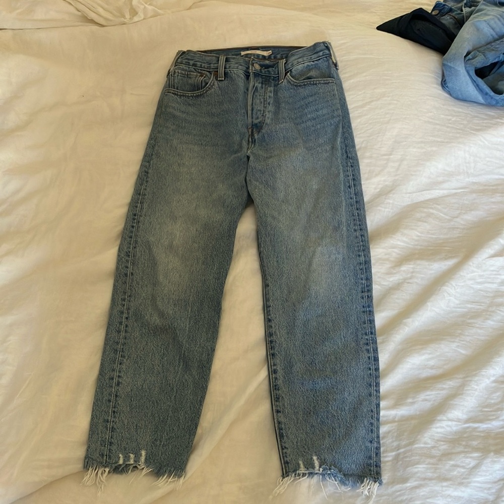 Levi’s wedgie jeans